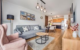 Apartamenty Holiday City - Perłowa Przystań